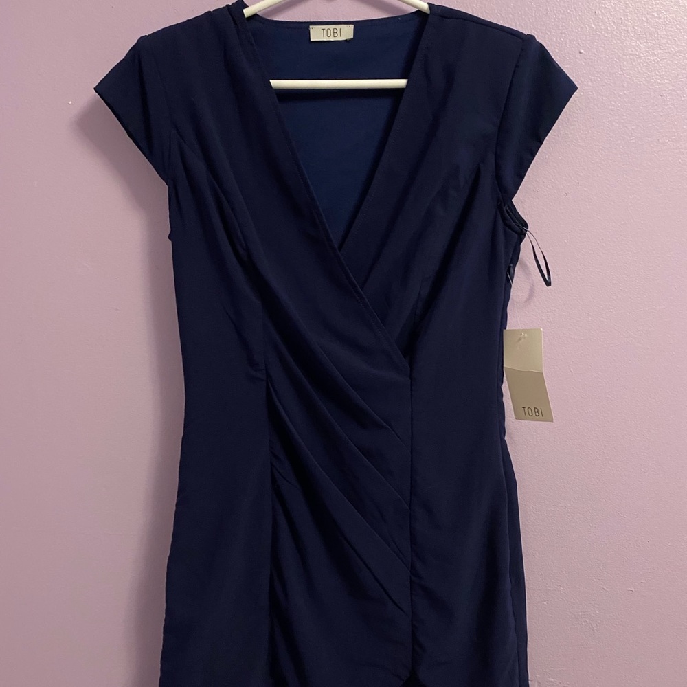 Tobi v neck navy ruched dress new!